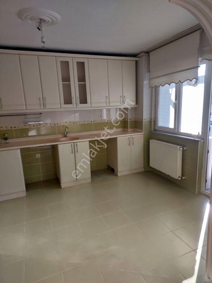 Bursa Gürsu Kurtuluş 35 Lik Yol Kiralık 3+1 120 M2 Daire - Görsel 5