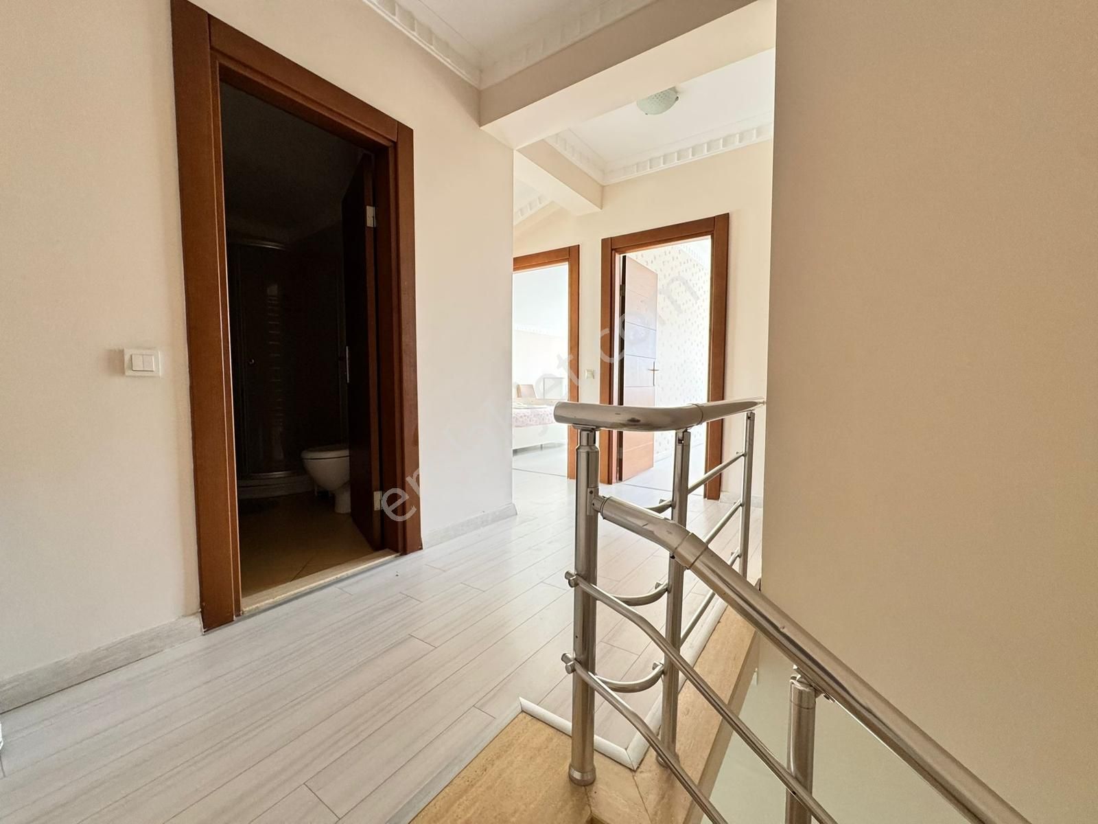 Elit Sitede,havuzlu Güvenlikli Eşyalı Şık Daire - Görsel 15