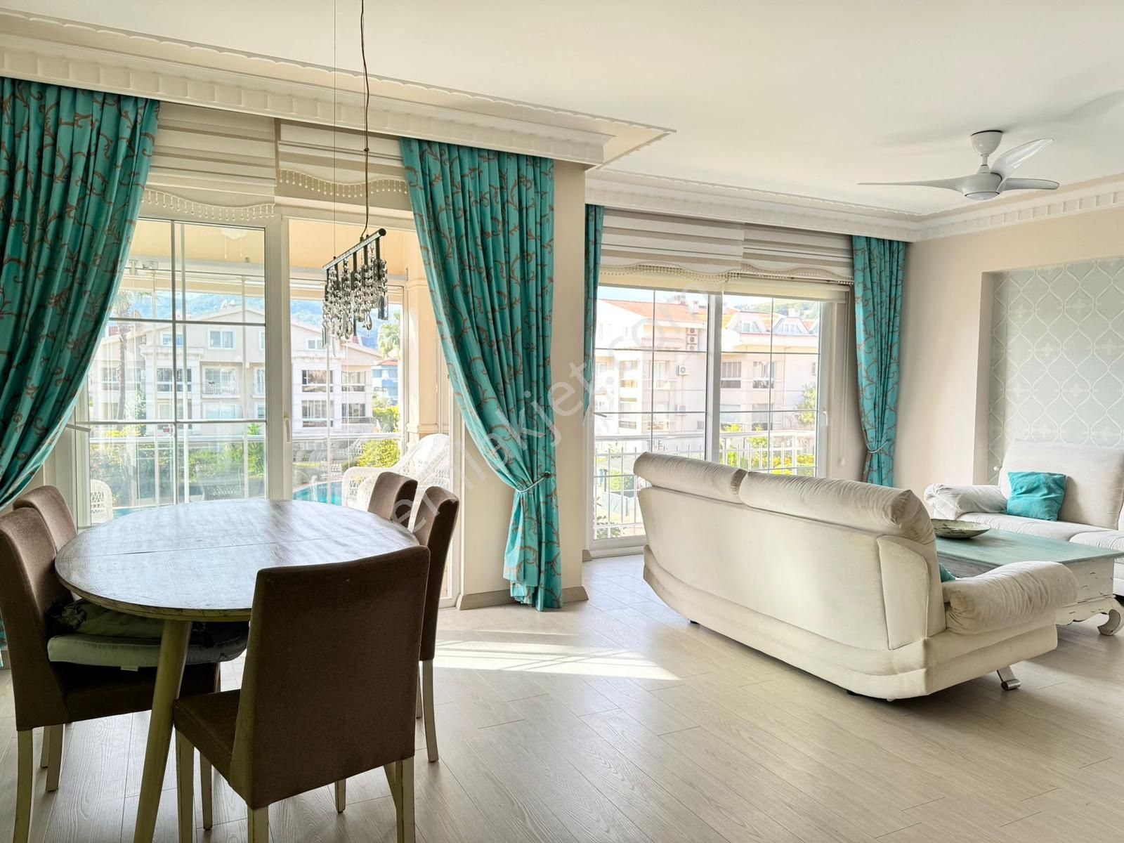 Elit Sitede,havuzlu Güvenlikli Eşyalı Şık Daire - Görsel 24