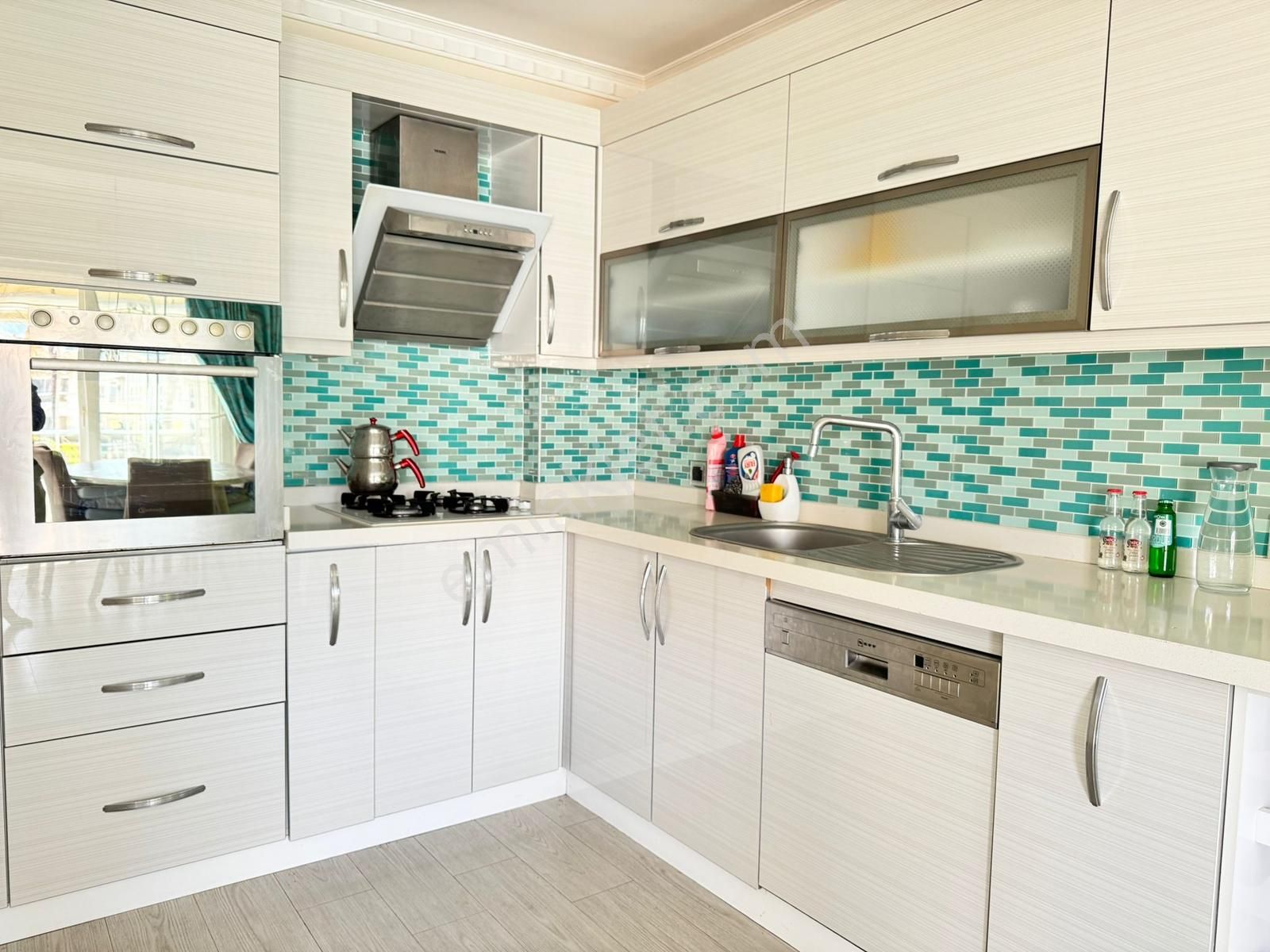 Elit Sitede,havuzlu Güvenlikli Eşyalı Şık Daire - Görsel 32