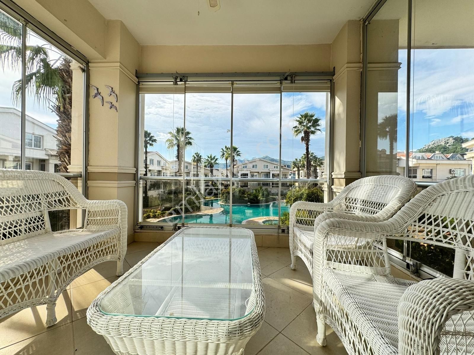 Elit Sitede,havuzlu Güvenlikli Eşyalı Şık Daire - Görsel 34