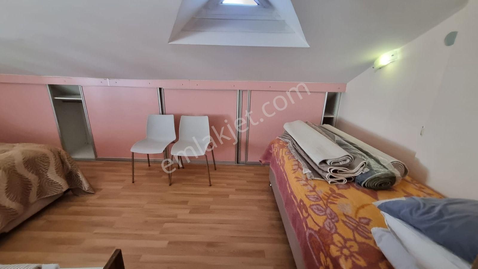 Antalya Konyaaltı Hurma Bölgesinde Eşyalı 1+1 Çatı Katı - Görsel 8