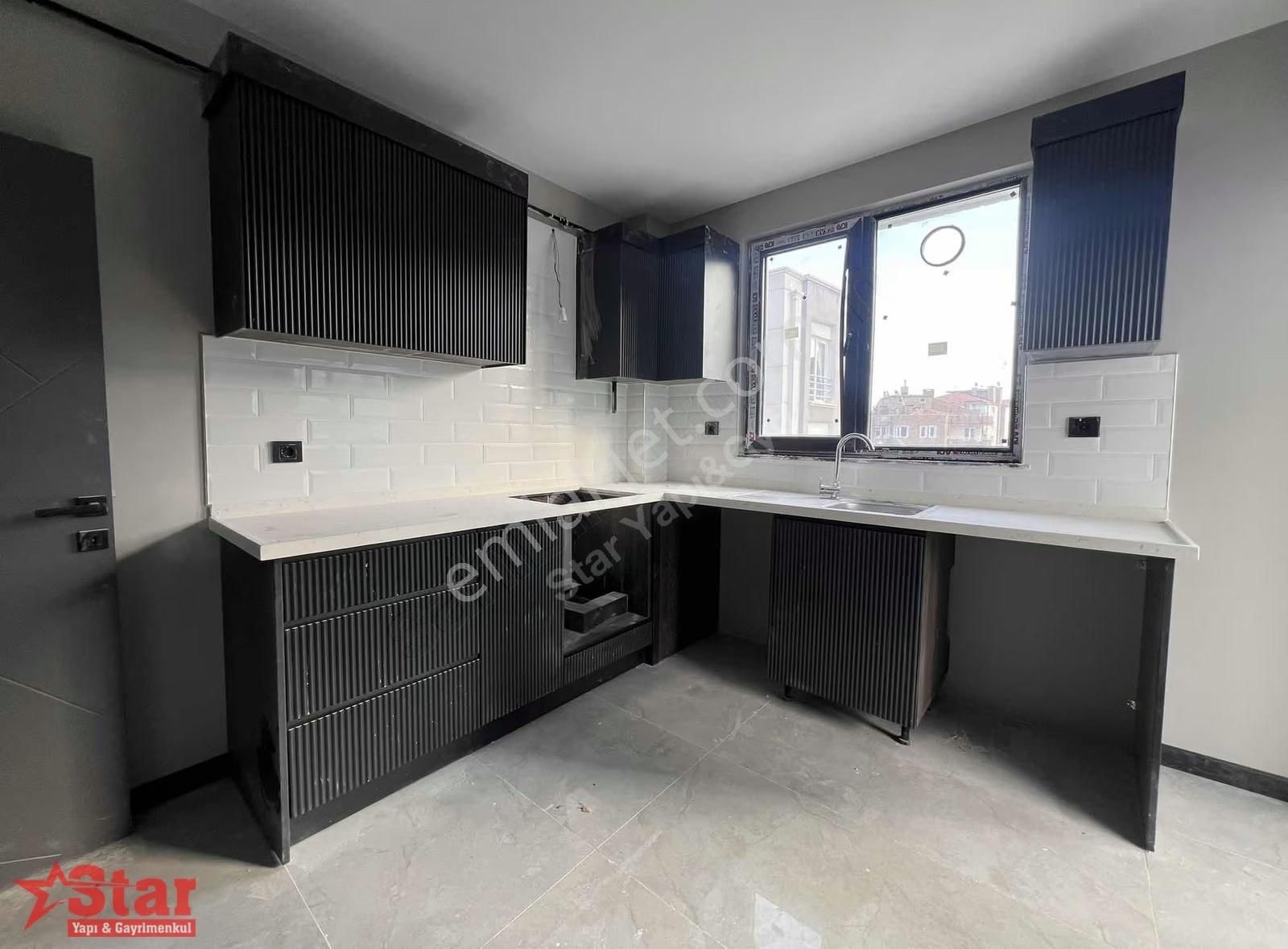 Star Yapı&gayrimenkul Nişantaşı Cad Yatırımlık 2+1 Ayrı Mutfak
