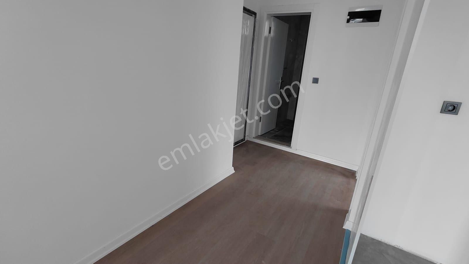 Akbükte Harıka Deniz Manzaralı 2+1 - Görsel 27