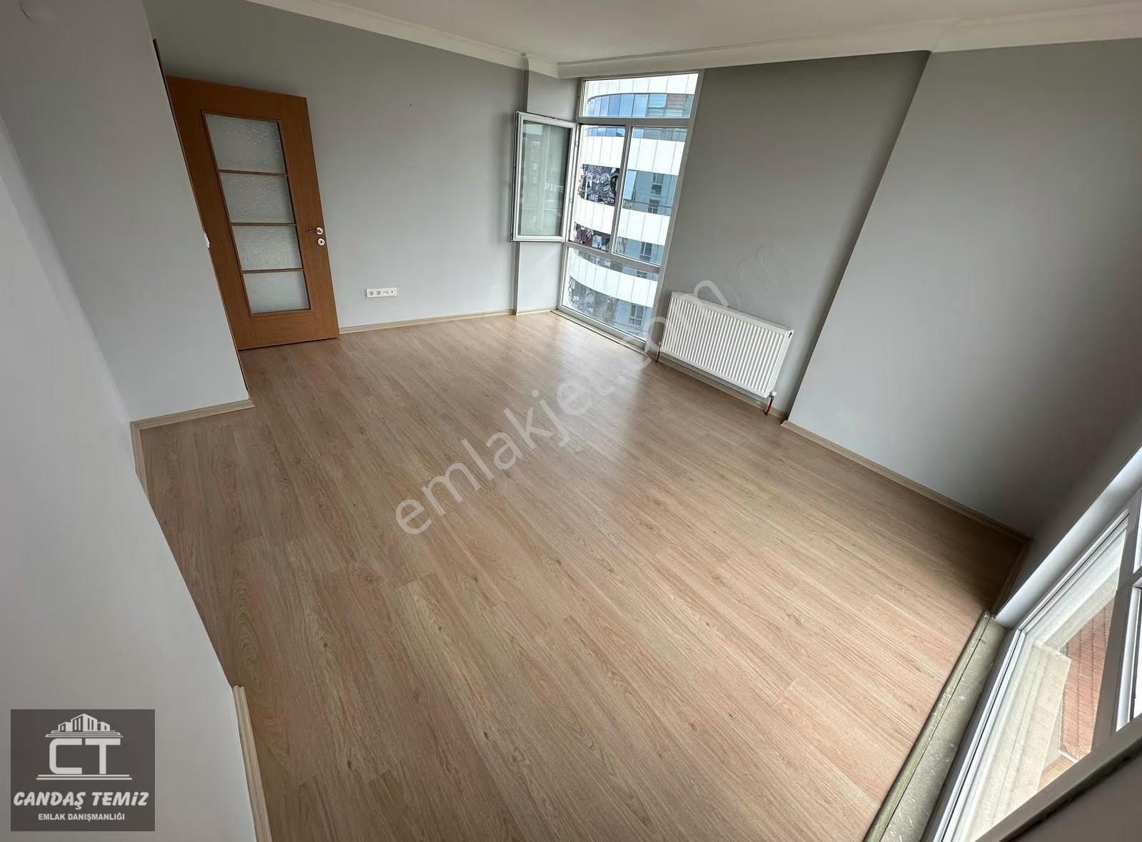 Ct Emlak/anadolu Adliyesinin Tam Karşısında Satılk/2+1/tek Yetki - Görsel 9