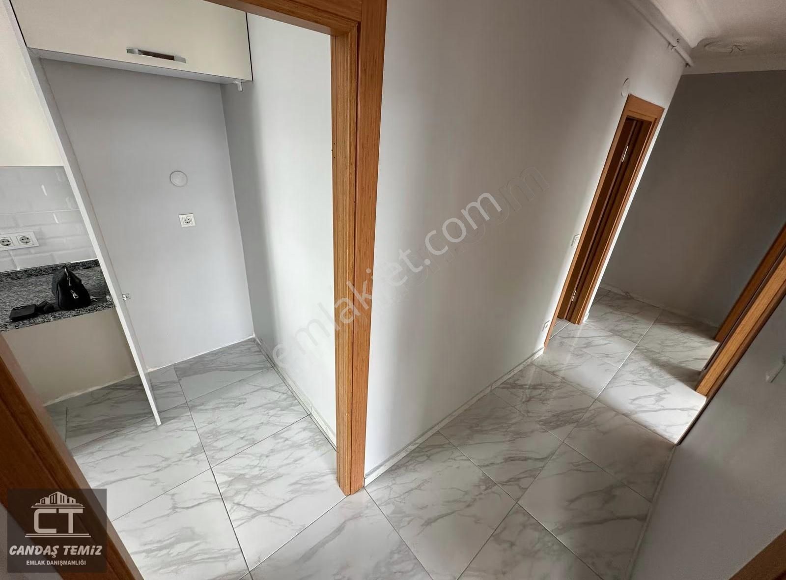 Ct Emlak/anadolu Adliyesinin Tam Karşısında Satılk/2+1/tek Yetki - Görsel 24