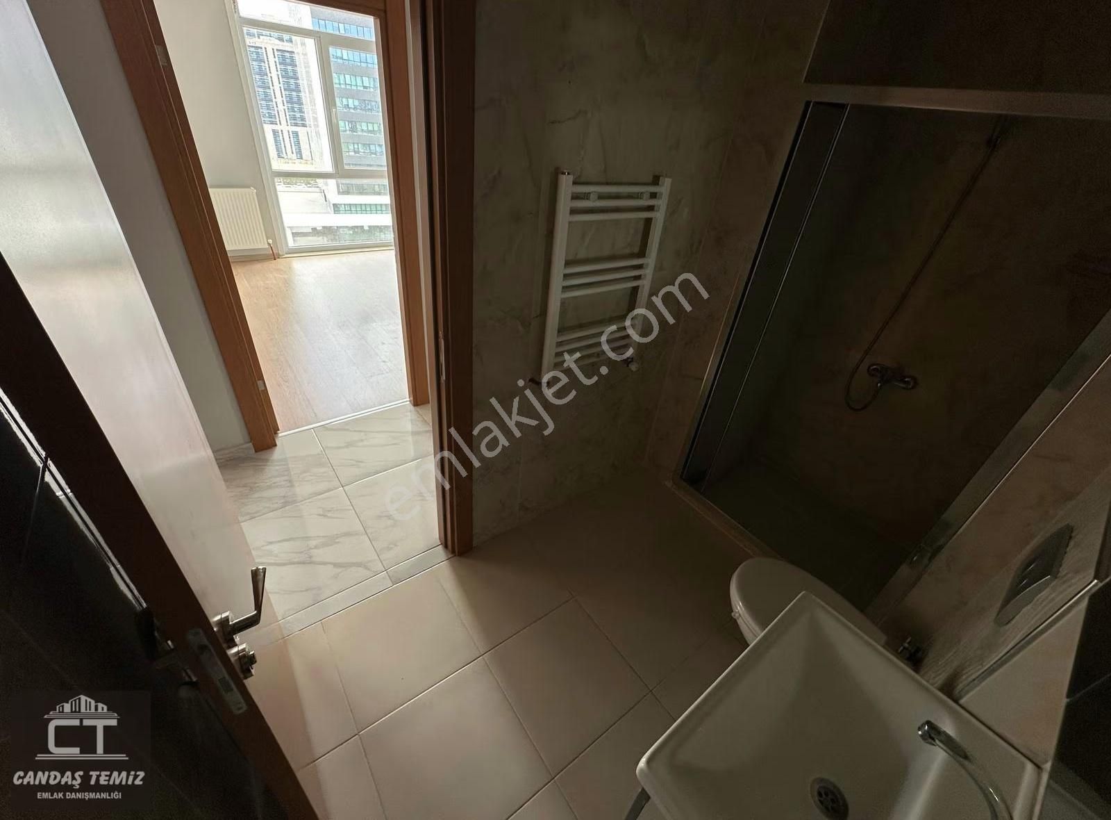 Ct Emlak/anadolu Adliyesinin Tam Karşısında Satılk/2+1/tek Yetki - Görsel 6