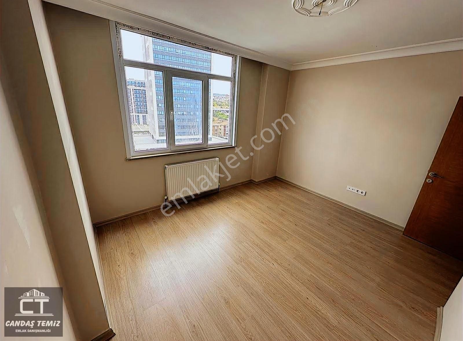 Ct Emlak/anadolu Adliyesinin Tam Karşısında Satılk/2+1/tek Yetki - Görsel 2