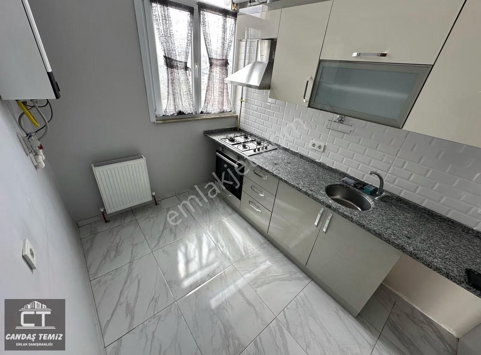 Ct Emlak/anadolu Adliyesinin Tam Karşısında Satılk/2+1/tek Yetki - Görsel 14