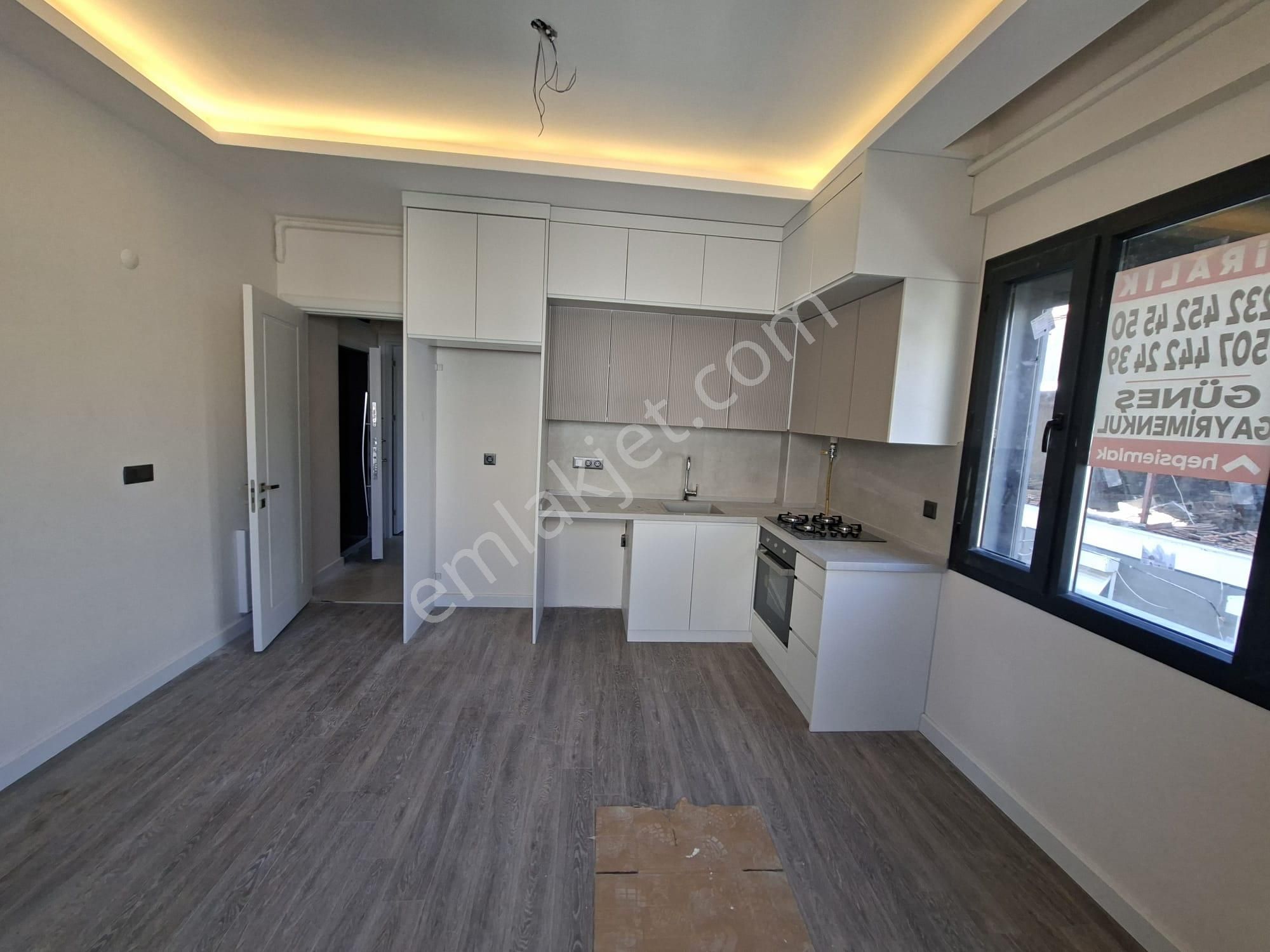 Güneş'ten Şirinyer Metro Yanı 1+1 50m 3. Kat Balkon Asansör - Görsel 7