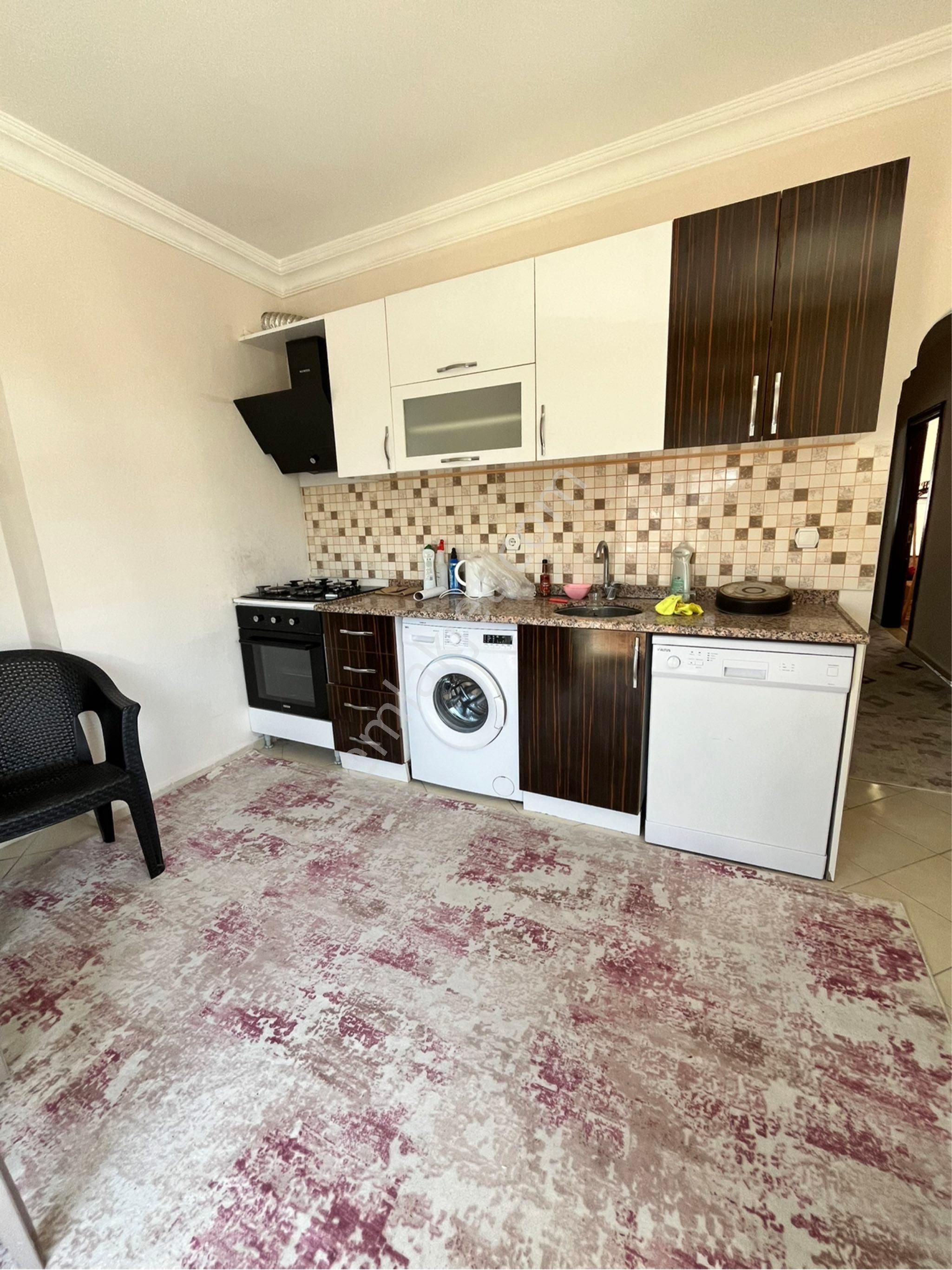 Ahatlı Da 2+1 Eşyalı Arakatta Köşe Başı Kiralık Daire - Görsel 14