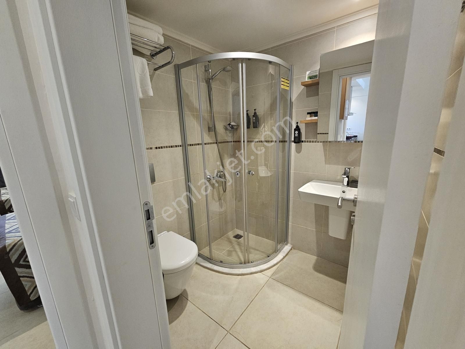 Kuşadası Ramada Resort'te Acil Satılık 1+1 - Görsel 3