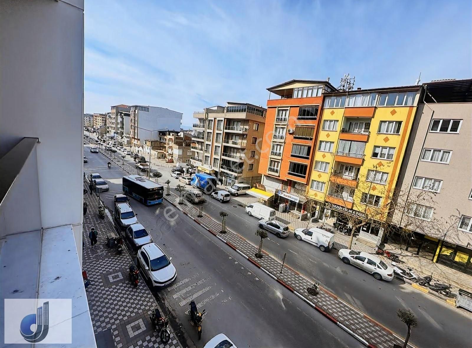 Çorbacı Aziz Civarı Cadde Üzeri Satılık Daire - Görsel 5