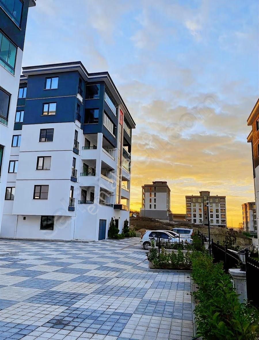 İpekoğulları Pınar Park Da Kiralık Ara Kat Daire - Görsel 4