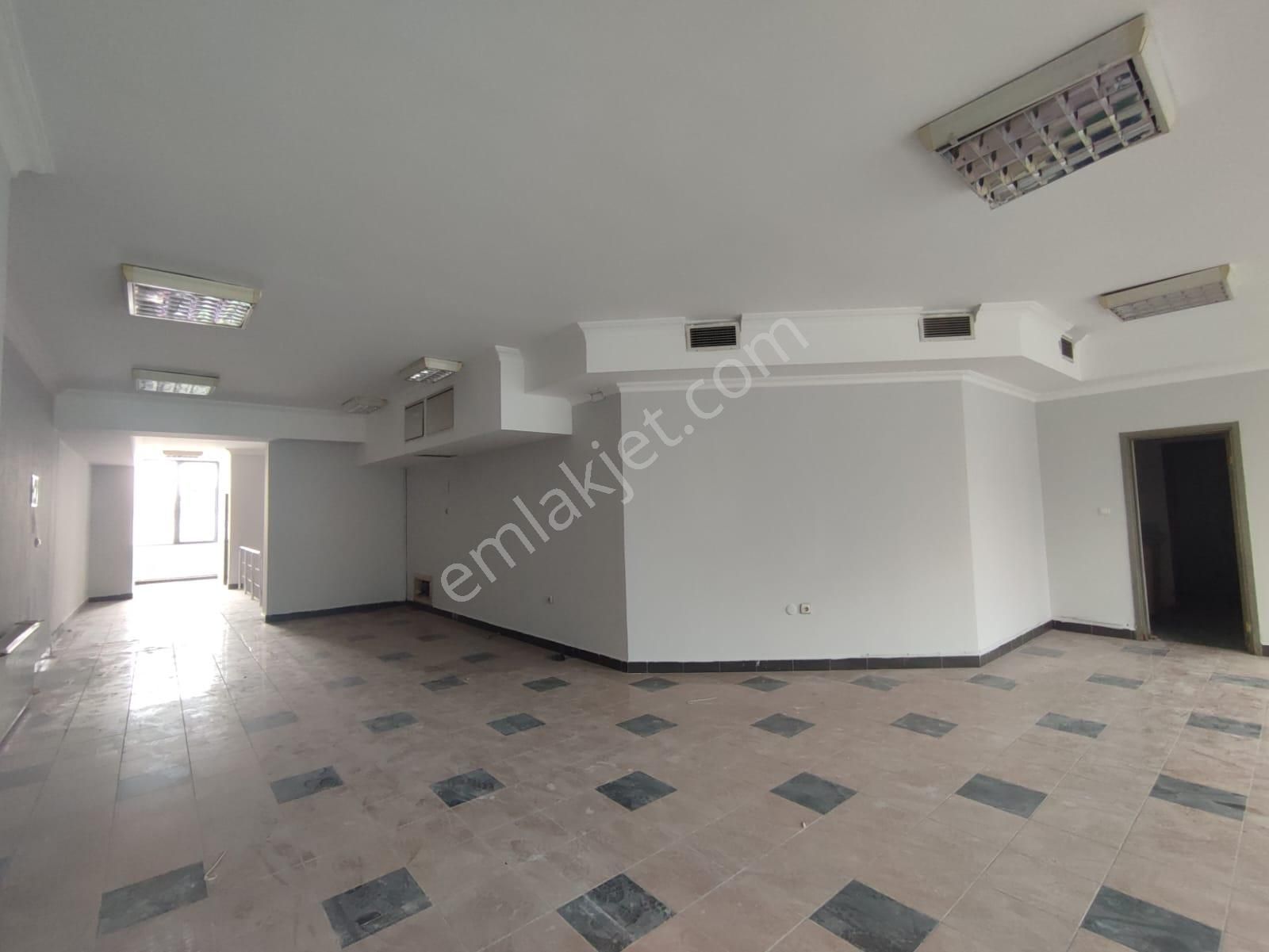 Osmangazi Kent Meydanı'nda Satılık Dubleks Dükkan - 190m² - Görsel 6