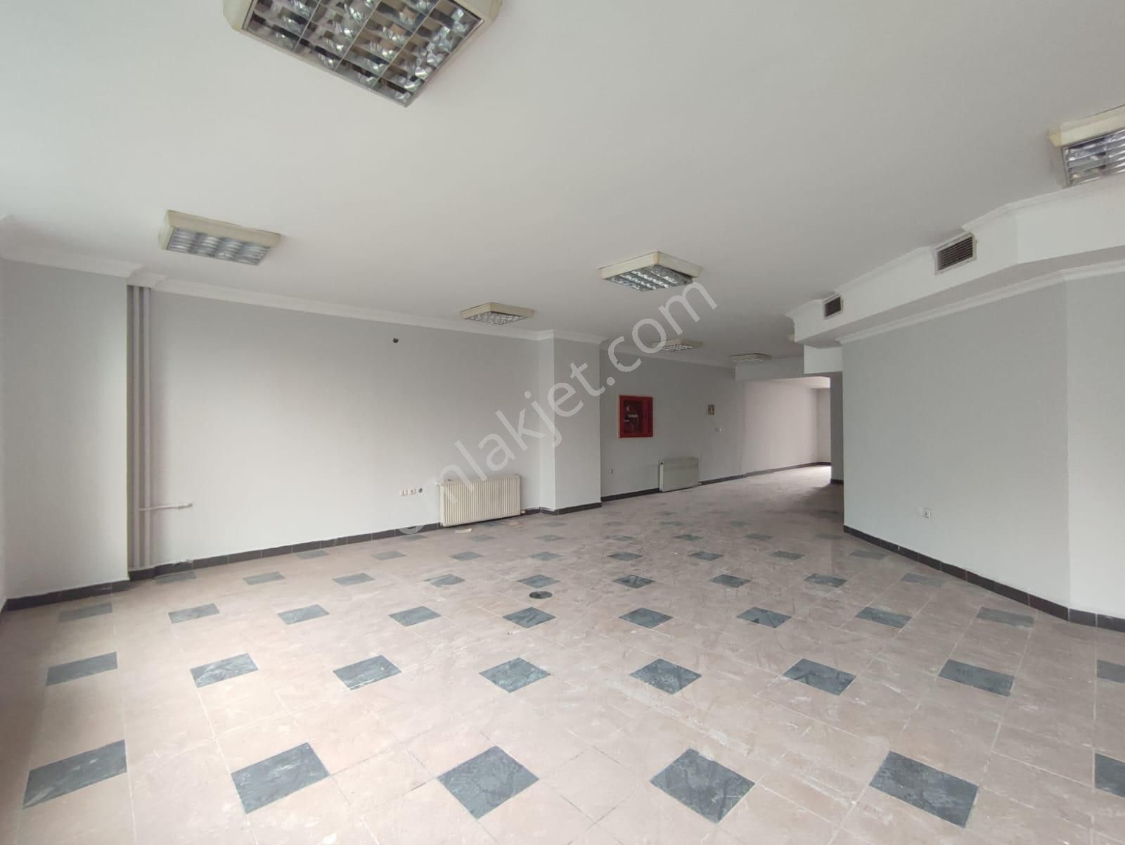 Osmangazi Kent Meydanı'nda Satılık Dubleks Dükkan - 190m² - Görsel 17