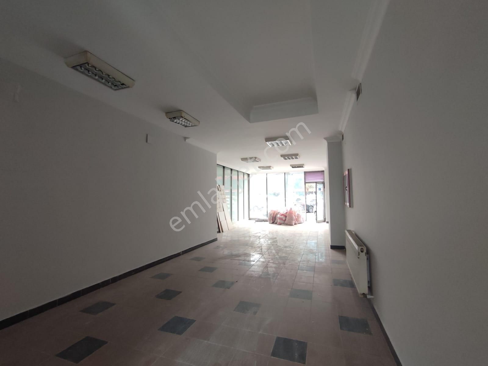 Osmangazi Kent Meydanı'nda Satılık Dubleks Dükkan - 190m² - Görsel 22