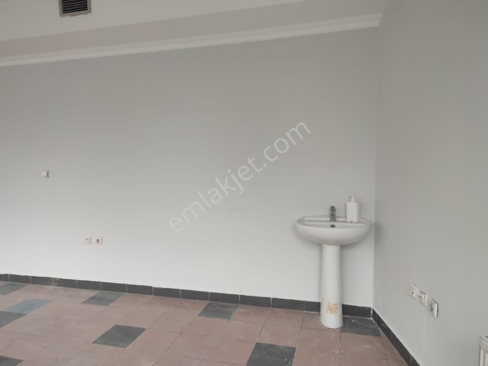 Osmangazi Kent Meydanı'nda Satılık Dubleks Dükkan - 190m² - Görsel 27