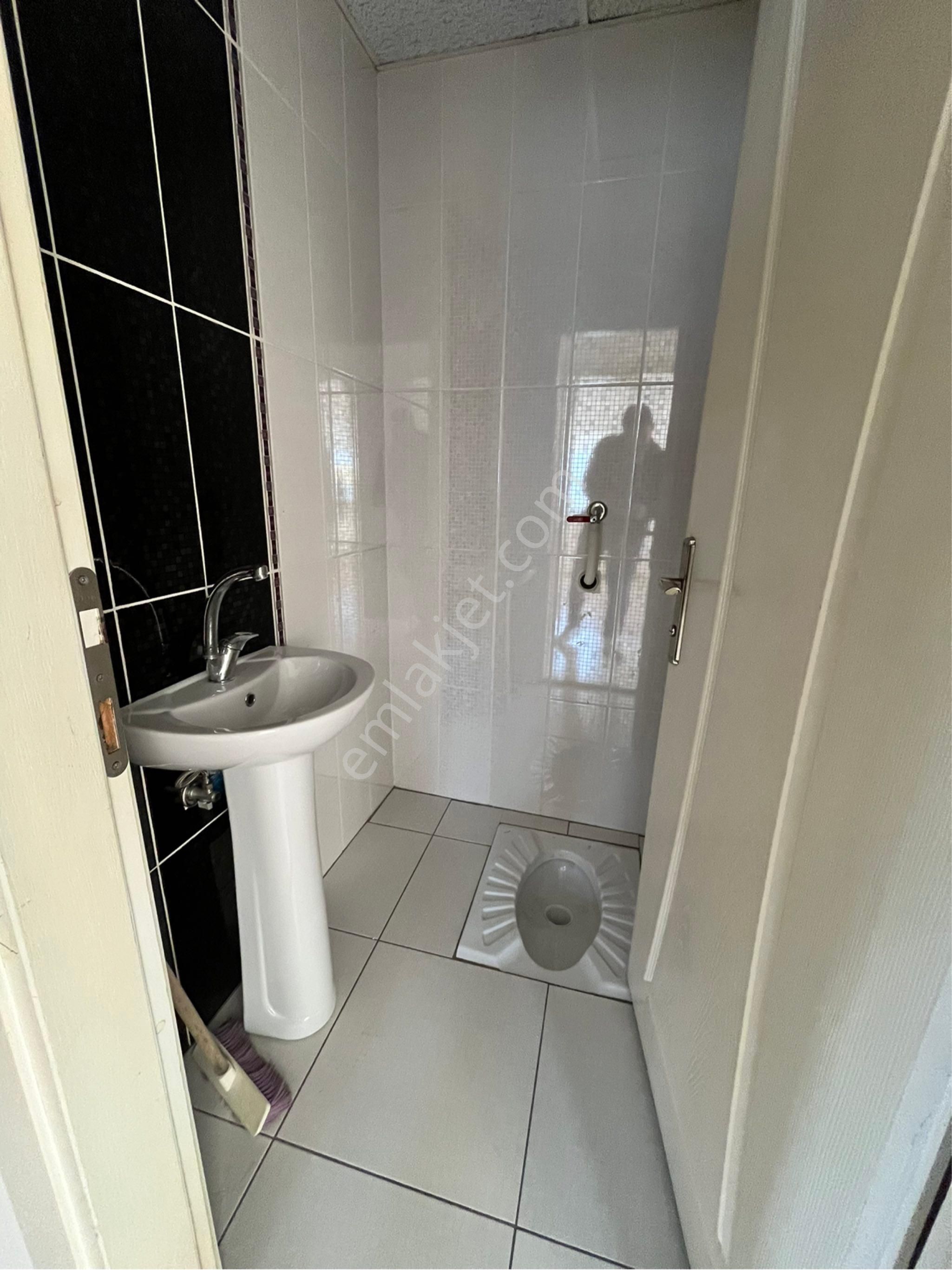 Ahatlıda Arakatta 2+1 Eşyasız Kiralık Daire - Görsel 4