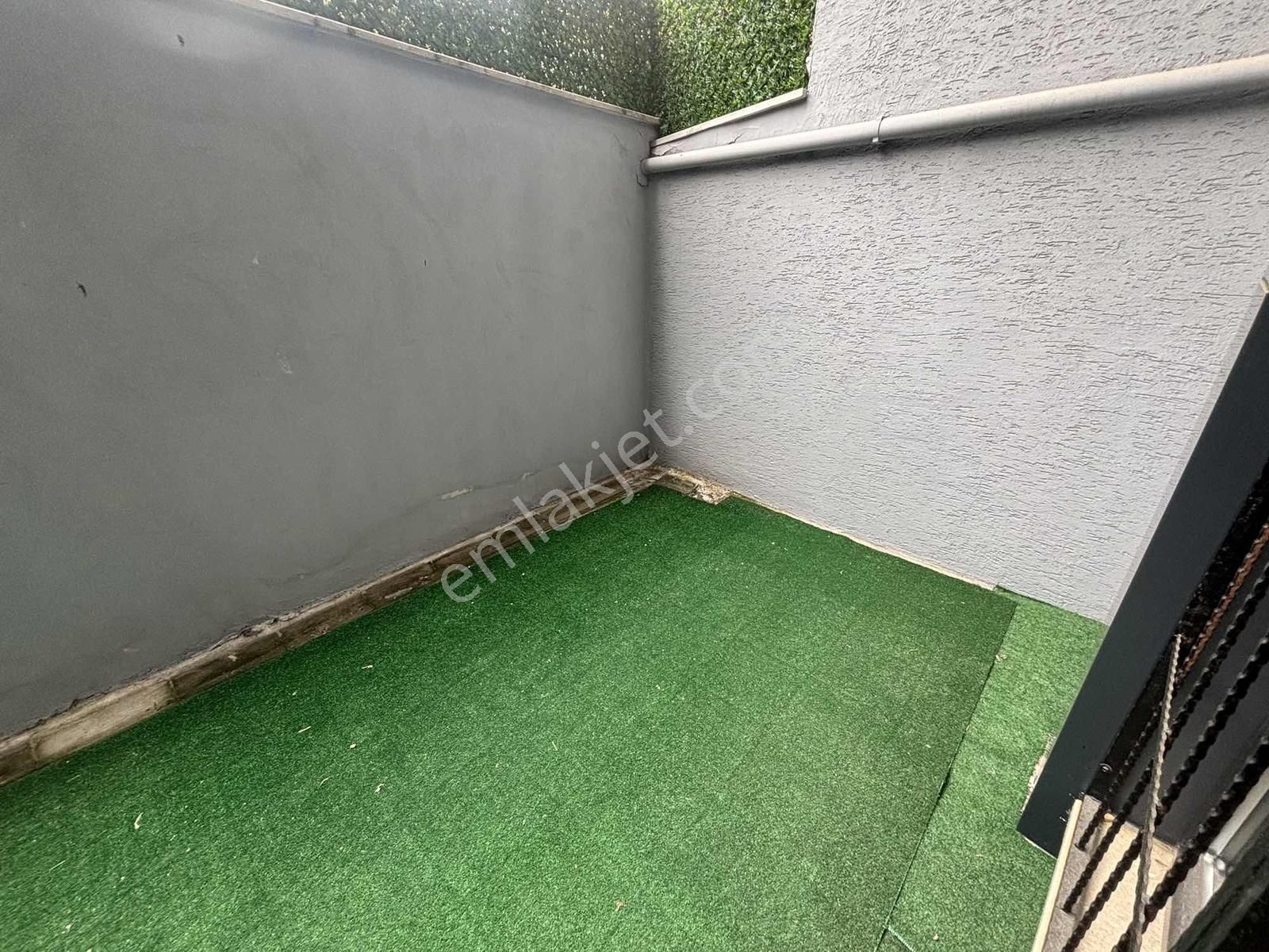 F-l Emlaktan Emaar Avm Libadiye Yakını Geniş 1+1 Yeni Bina - Görsel 29
