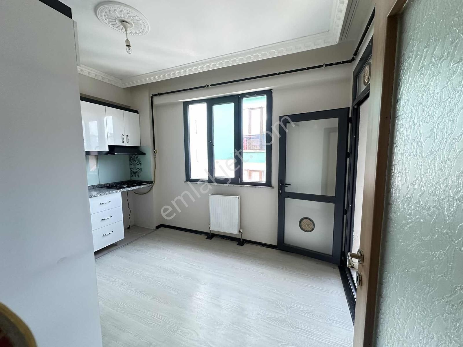Kızılpınar Gültepe Mah Geniş Kiralık 2+1 Daire - Görsel 7