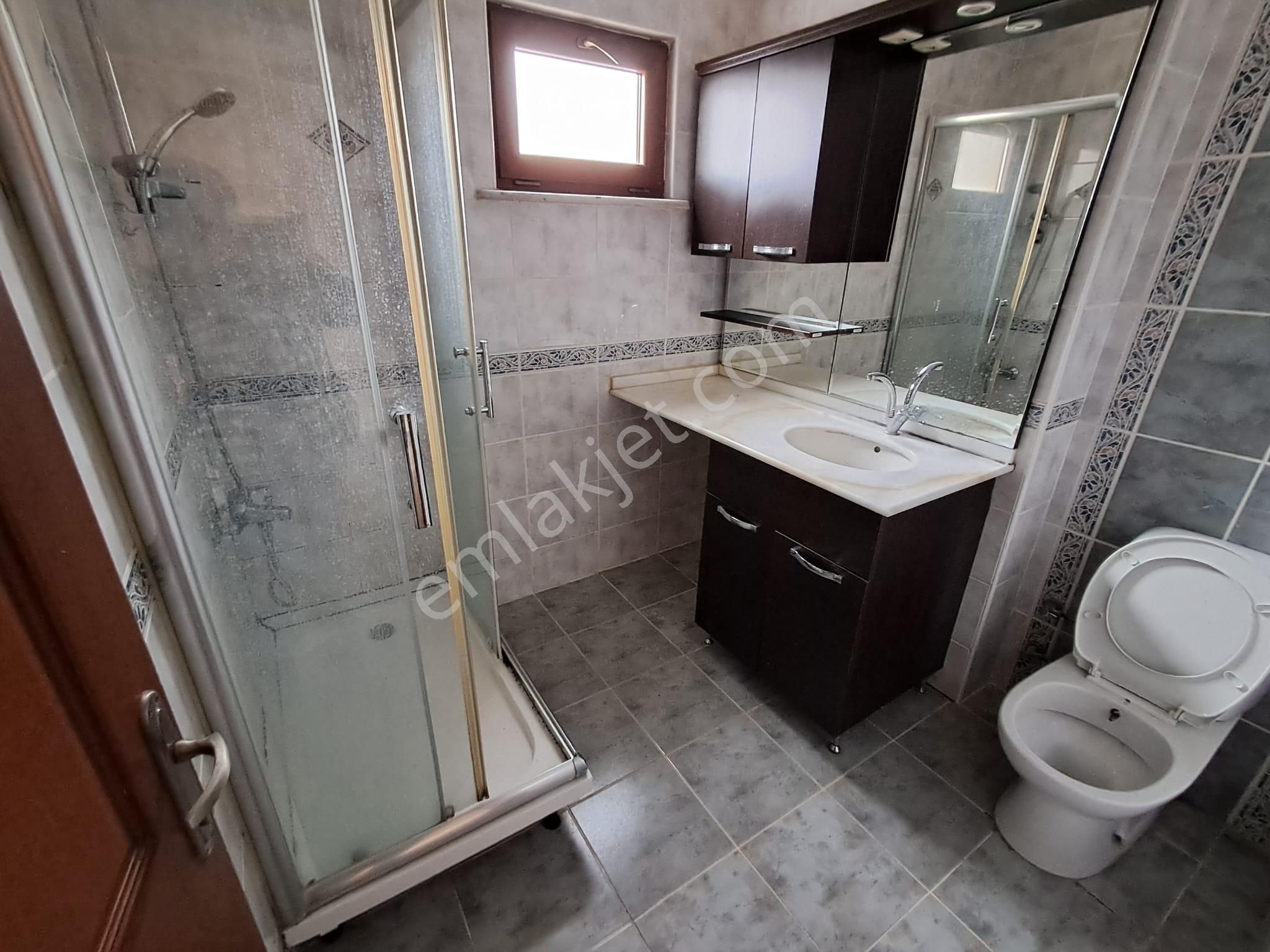 Ataşehir K.bakkalköyde İskanlı,hemen Oturabileceğiniz 3+1 Daire - Görsel 13