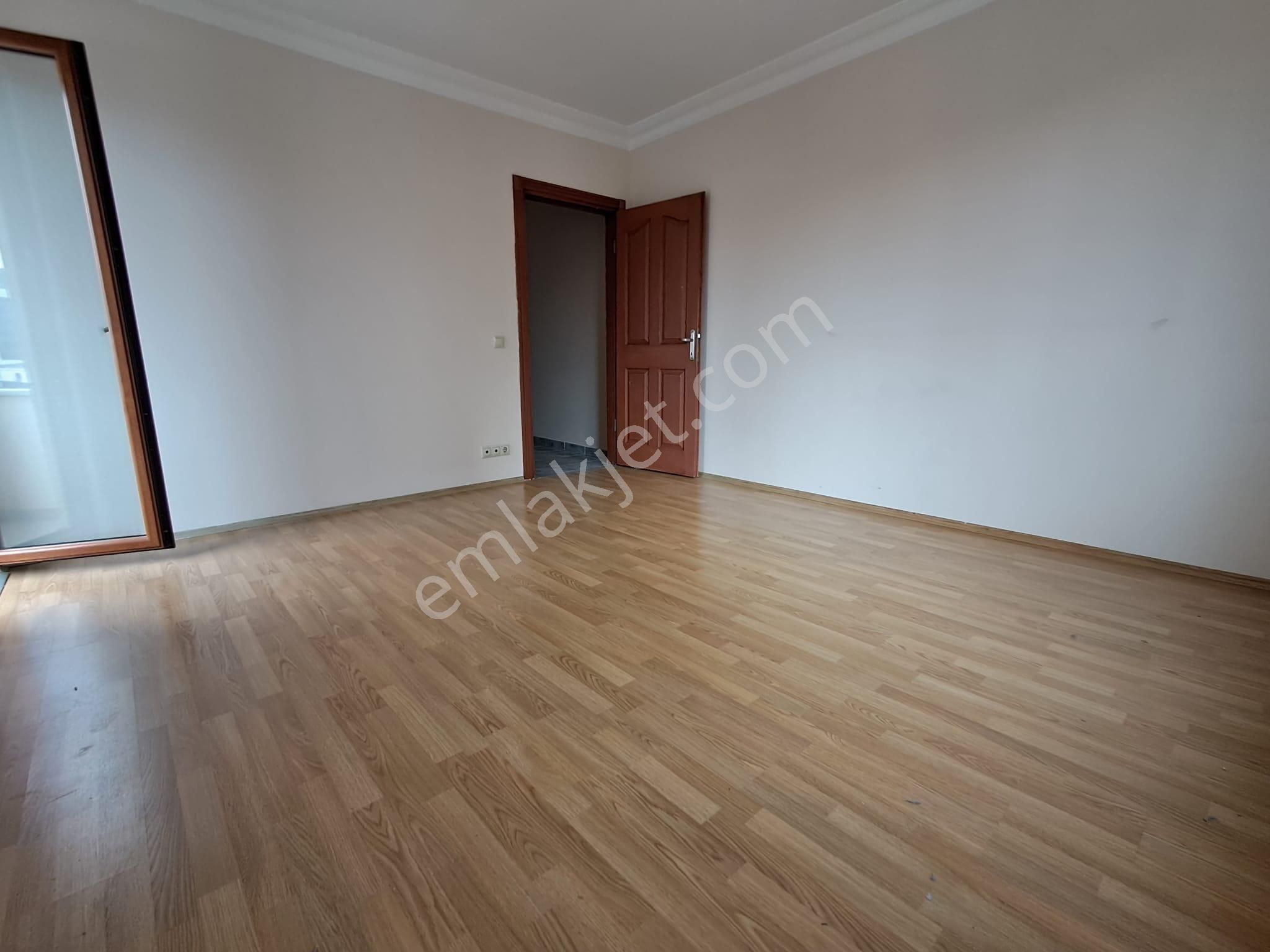 Ataşehir K.bakkalköyde İskanlı,hemen Oturabileceğiniz 3+1 Daire - Görsel 12