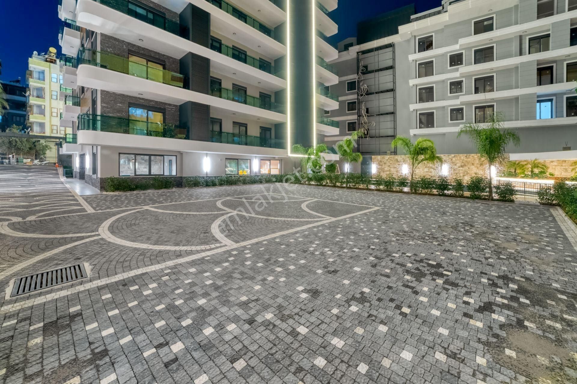 Alanya Merkez Güllerpınarı’nda Sosyal Alanlı Sitede 2+1 Satılık Daire - Görsel 23