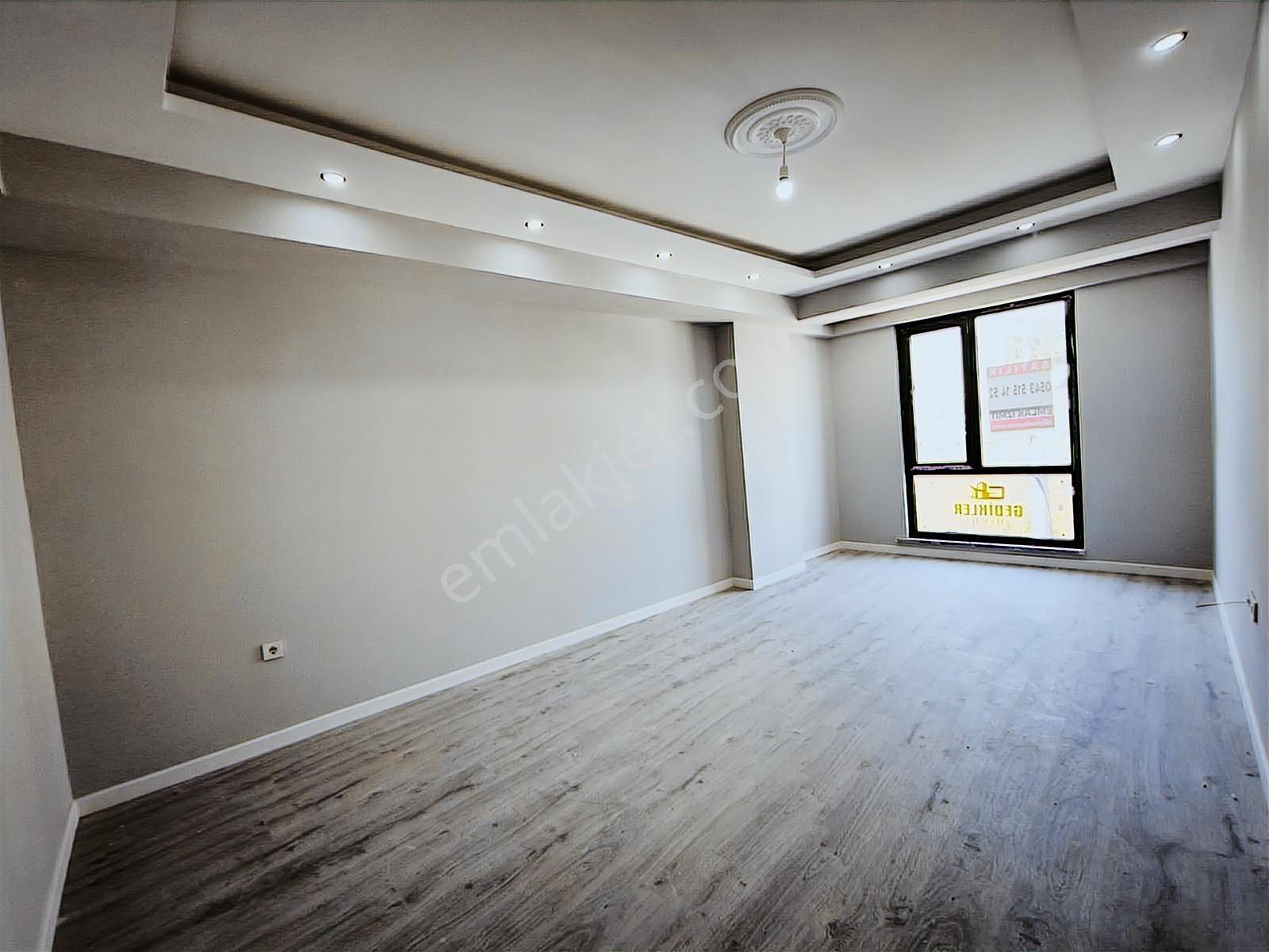 İzmit Kocatepede Satılık 3+1 Ön Cephe Çatı Dubleks 130 M² - Görsel 35