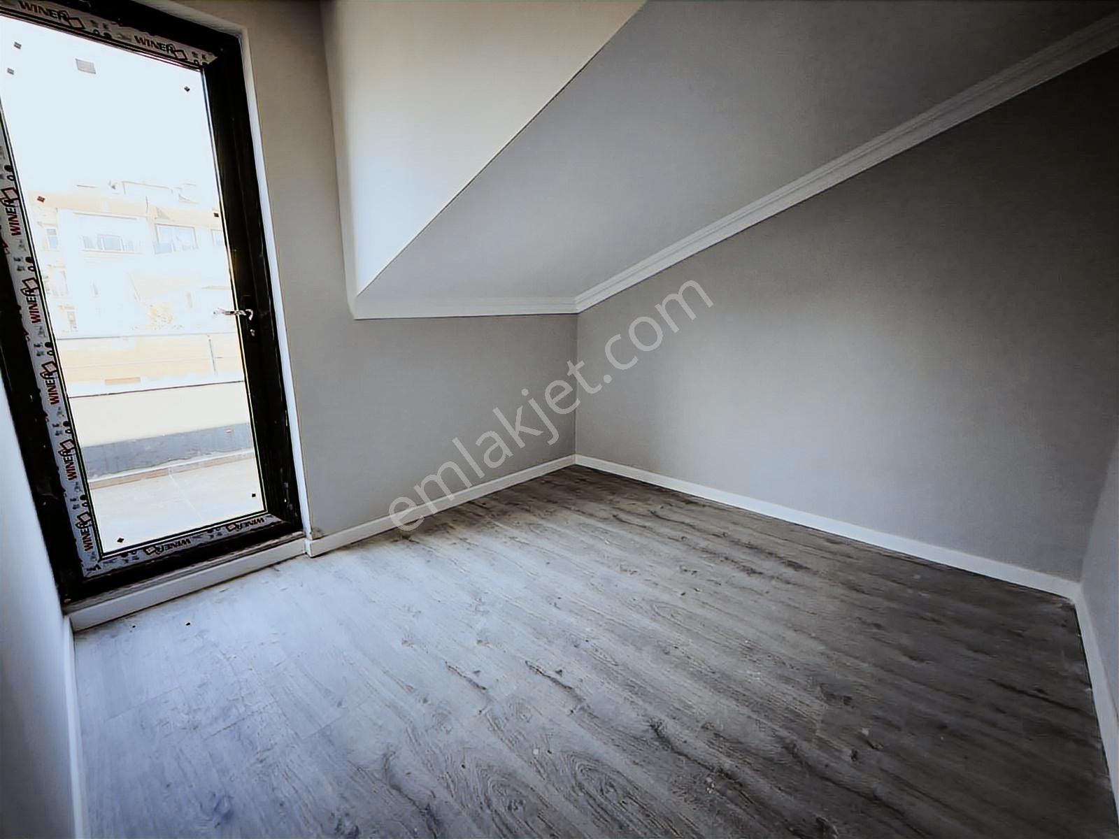 İzmit Kocatepede Satılık 3+1 Ön Cephe Çatı Dubleks 130 M² - Görsel 31