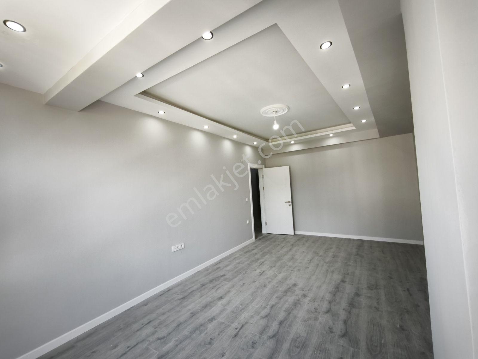 İzmit Kocatepede Satılık 3+1 Ön Cephe Çatı Dubleks 130 M² - Görsel 28