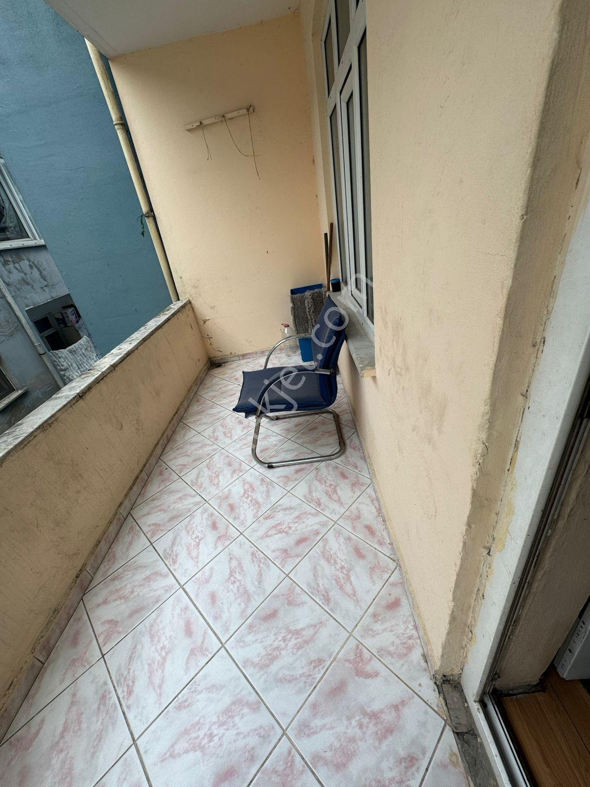 Gebze İstasyon Mah'de Arakat Geniş 2+1 Daire - Görsel 18