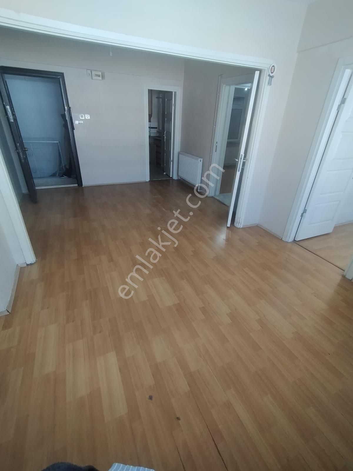 Rami Yenimahalle'de 2+1 Öncephe Balkonlu - Görsel 11