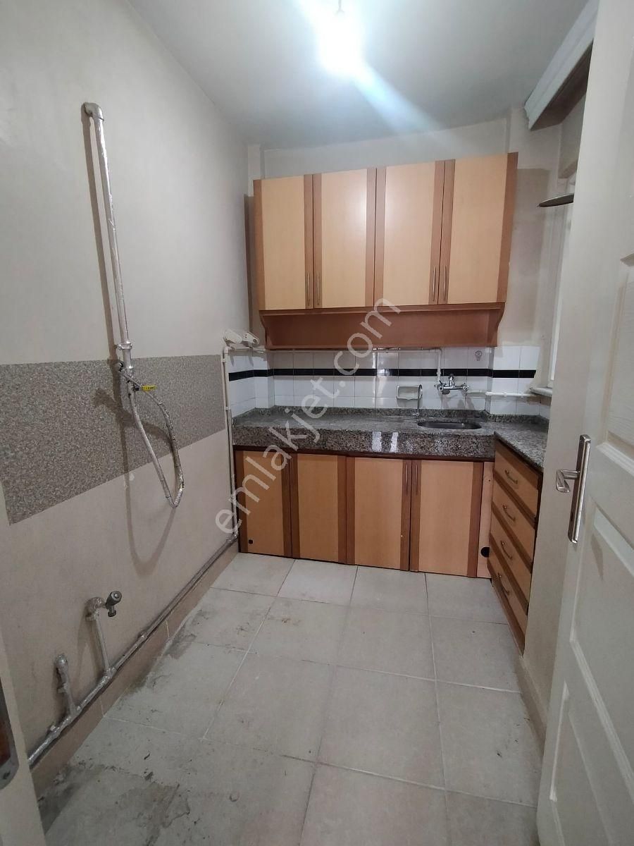 Rami Yenimahalle'de 2+1 Öncephe Balkonlu - Görsel 4