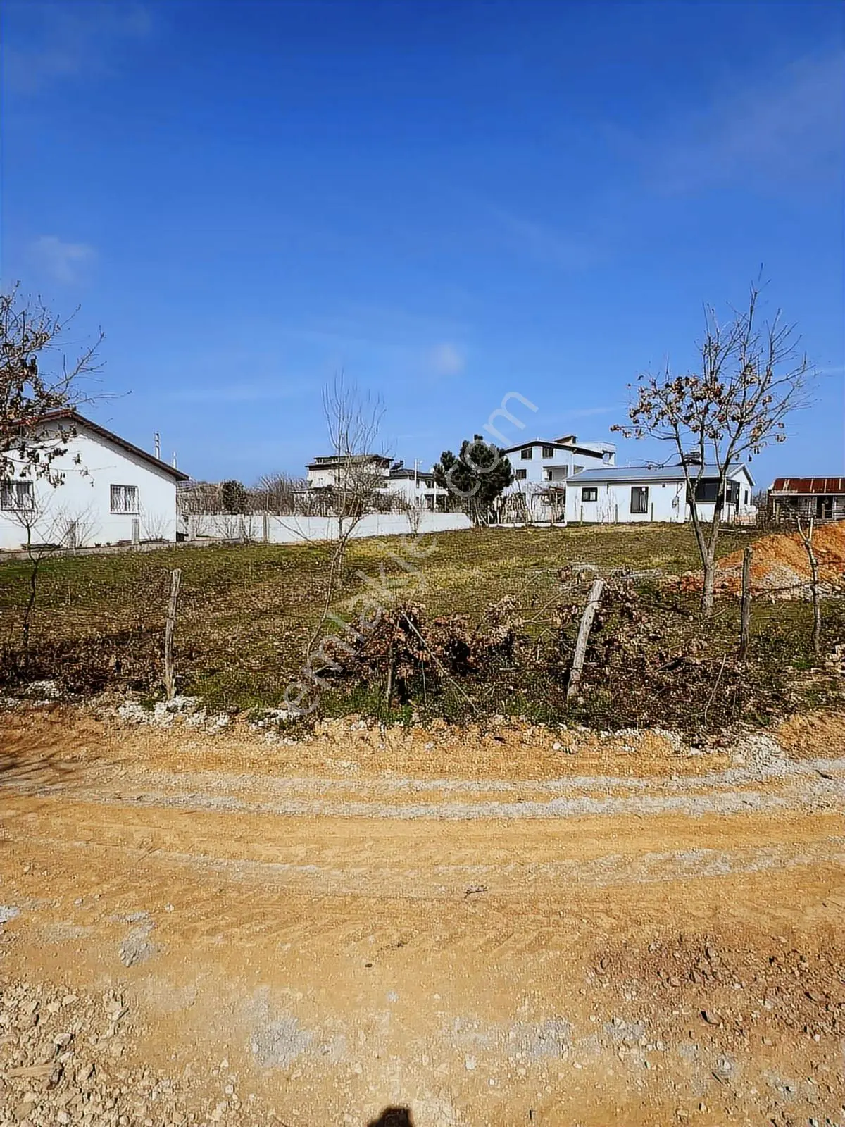 Kandıra Babalı'da Plaja Yakın Satılık Arazi