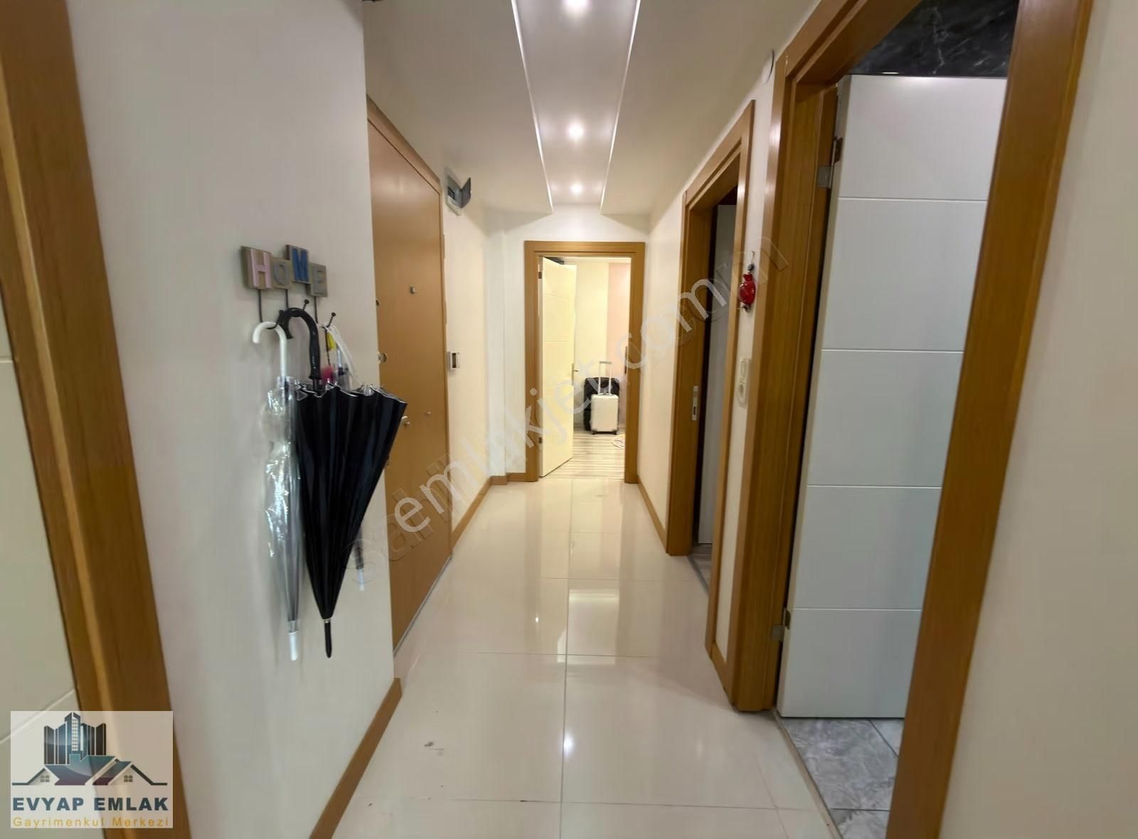 Evyap'tan Bahçelievler Ulubatlı Hasan Caddesi 9 Yıllık Bina 2+1 - Görsel 12