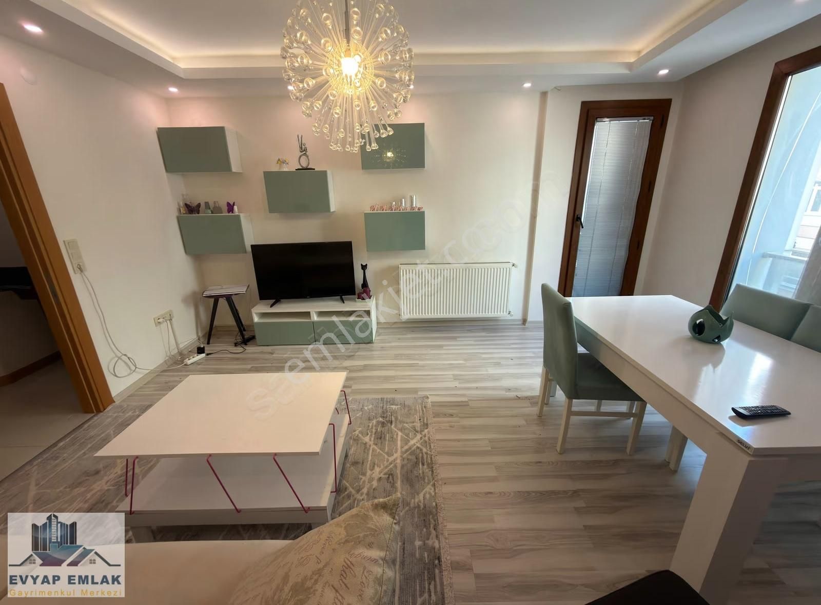 Evyap'tan Bahçelievler Ulubatlı Hasan Caddesi 9 Yıllık Bina 2+1 - Görsel 11