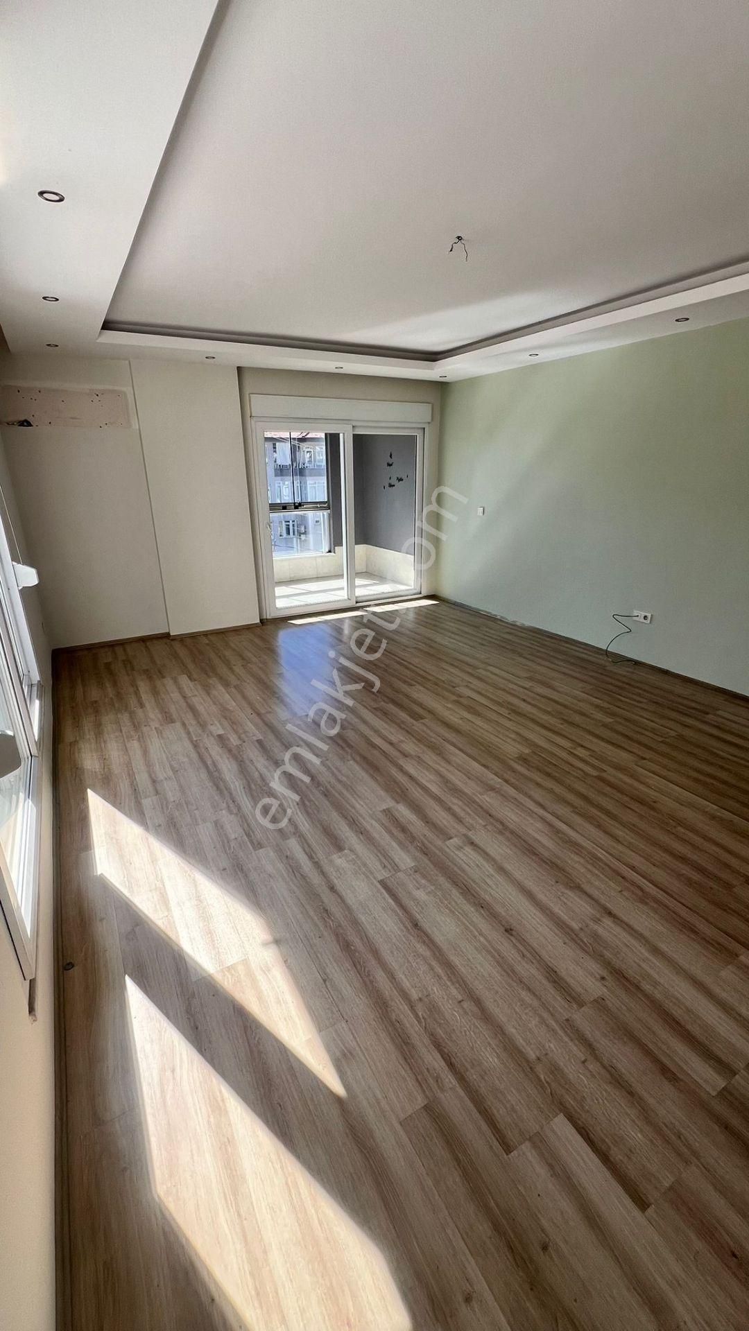 Fığla Mahallesi’nde Geniş Ve Ferah 3+1 Ayrı Mutfaklı Daire - Görsel 9