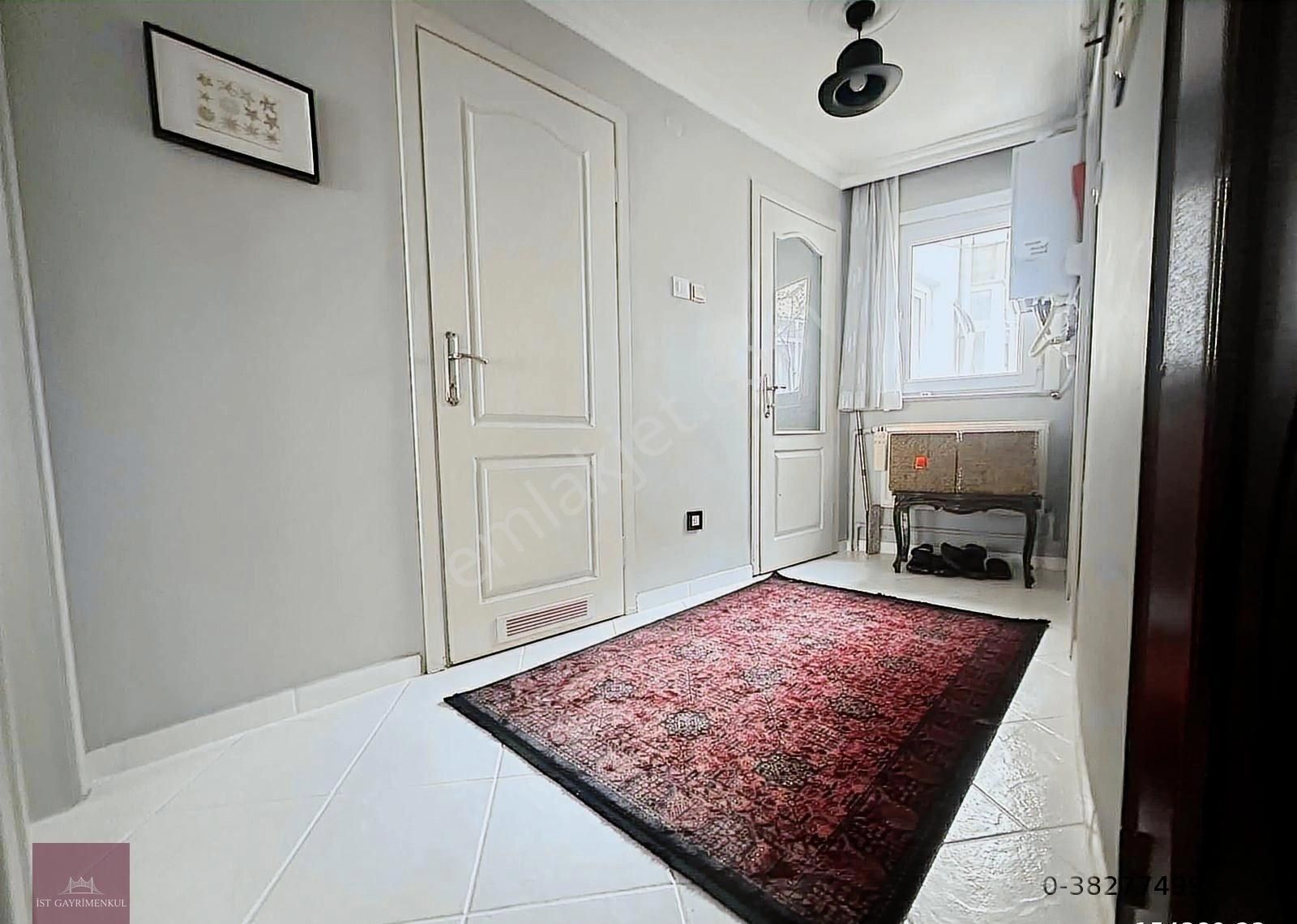 Gumussuyu Kısmi Boğaz Manzaralı/ Taksim Sea View Furnished Flat - Görsel 12