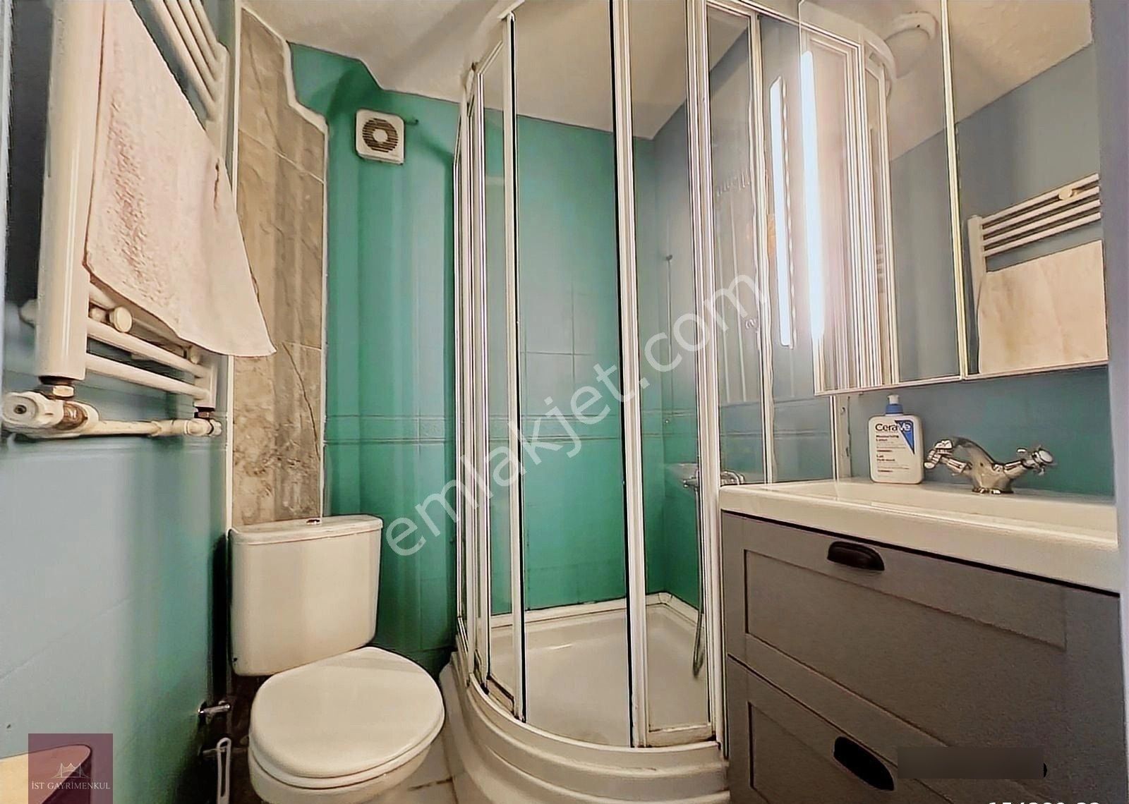 Taksim'de Airbnb Ruhsatlı Boğaz Manzaralı Satılık Ferah Daire - Görsel 4