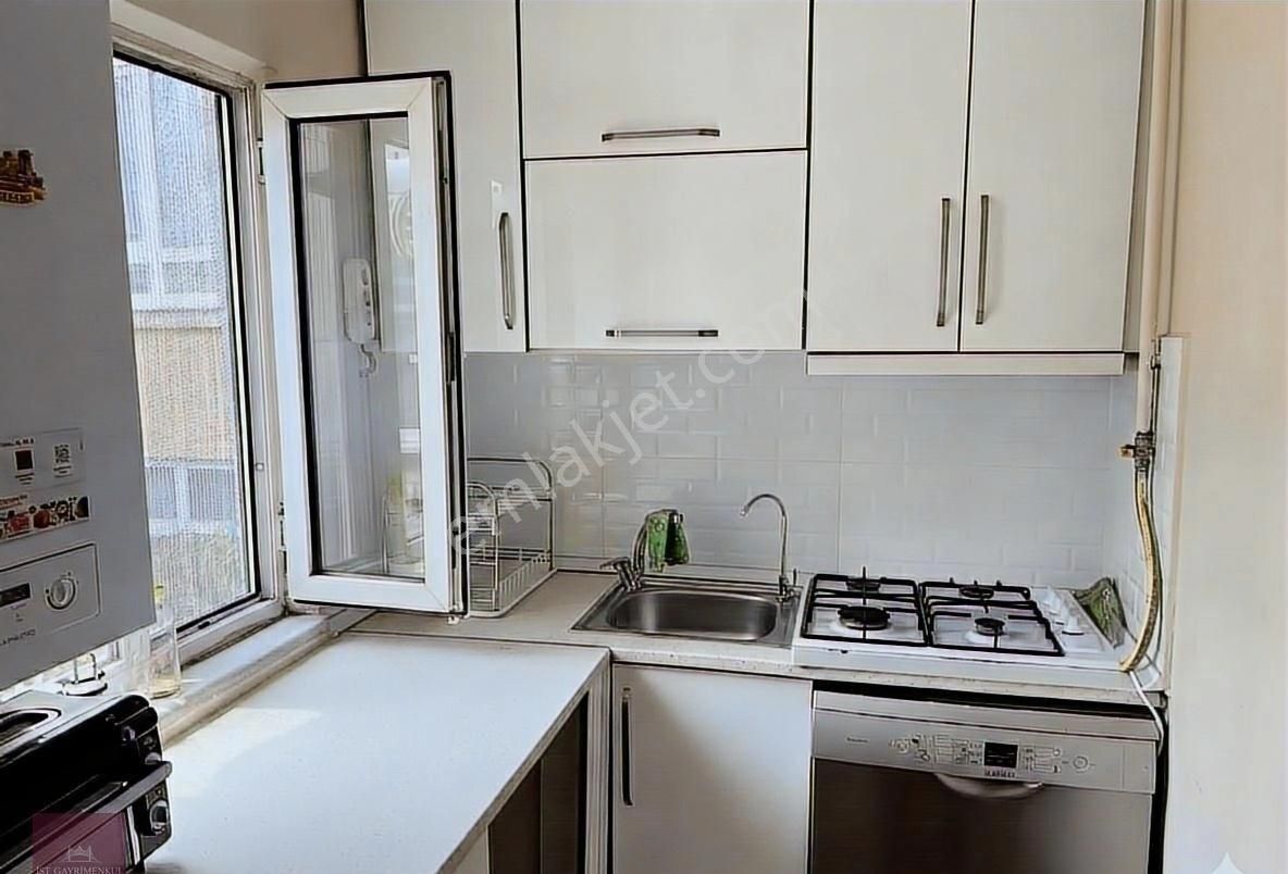 Gümüssuyu Airbnb Ruhsatlı Boğaz Manzaralı Satılık Ferah Daire - Görsel 8