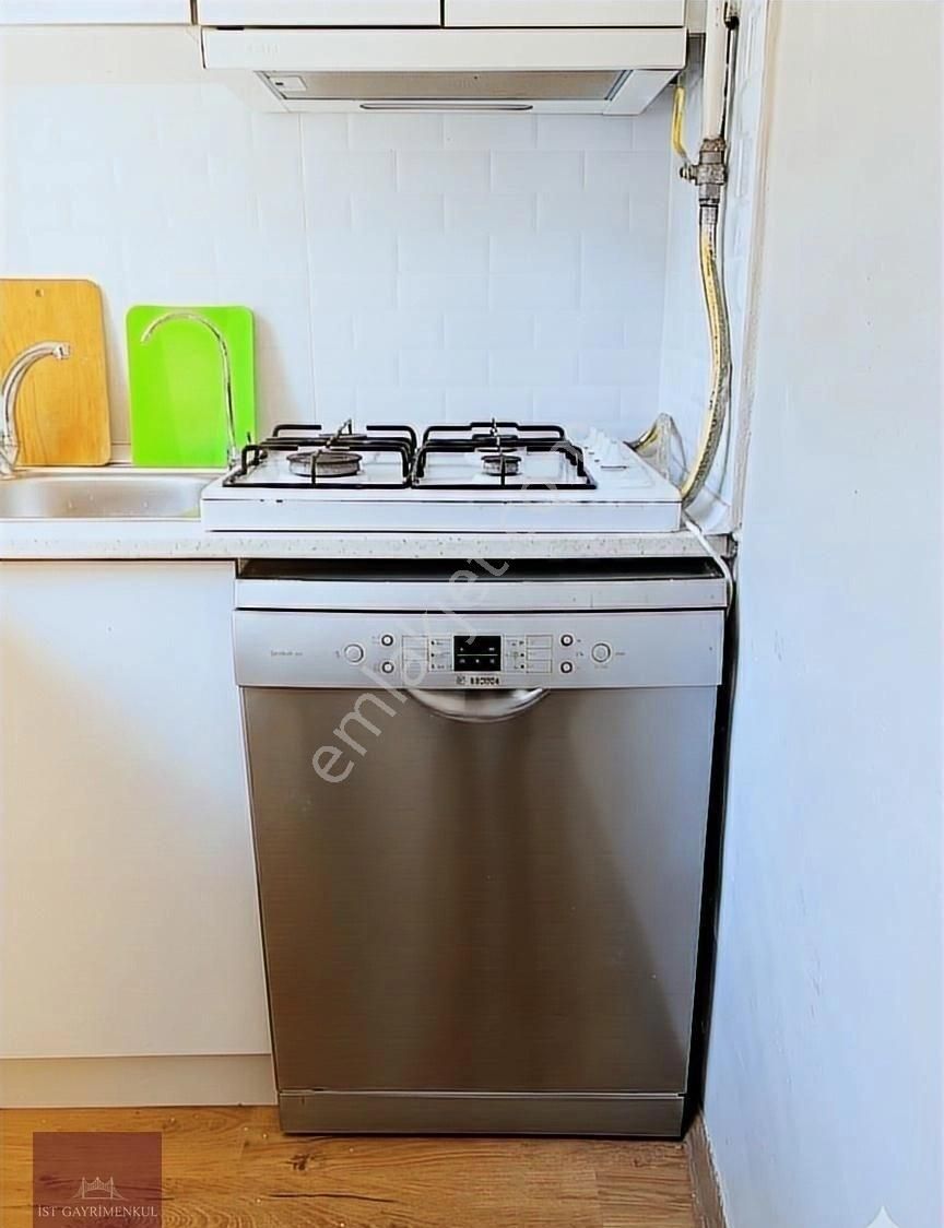 Gümüssuyu Airbnb Ruhsatlı Boğaz Manzaralı Satılık Ferah Daire - Görsel 4