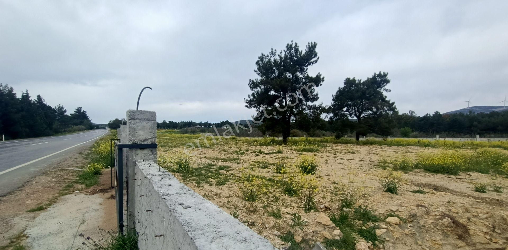 Kuşadası Yeniköy Çınar Kirazlı Bölgesinde Yola Sıfır Arsa - Görsel 9