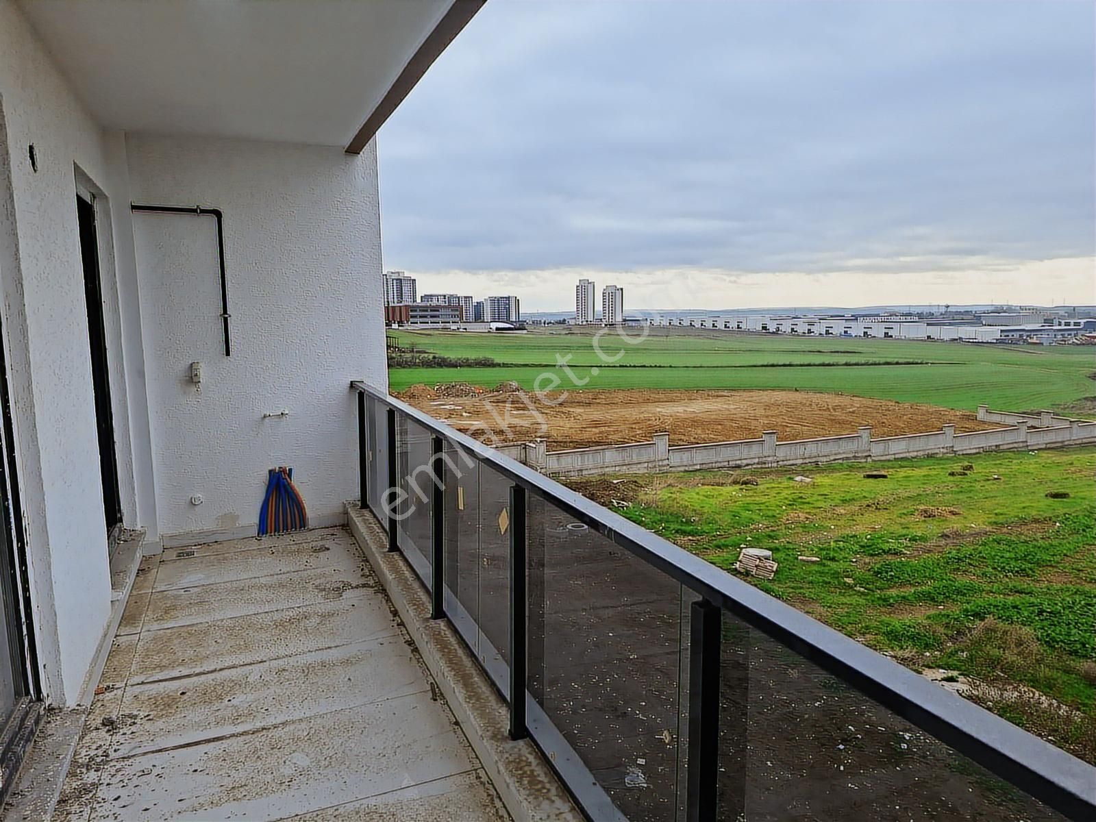 Orbeyden Hatip Mah. Havuzlu Site İçi Ara Kat 2+1 Fırsatı - Görsel 9