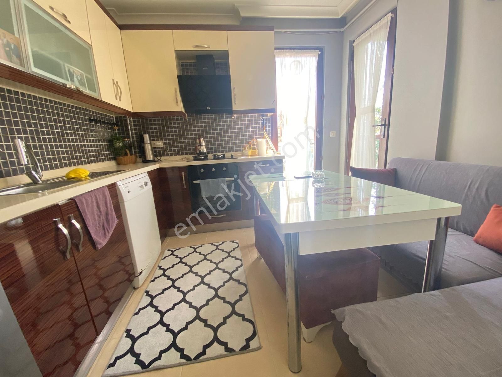 Sultançifliği Mh Sınırsız Kredi Otoparklı Arakat - Görsel 24