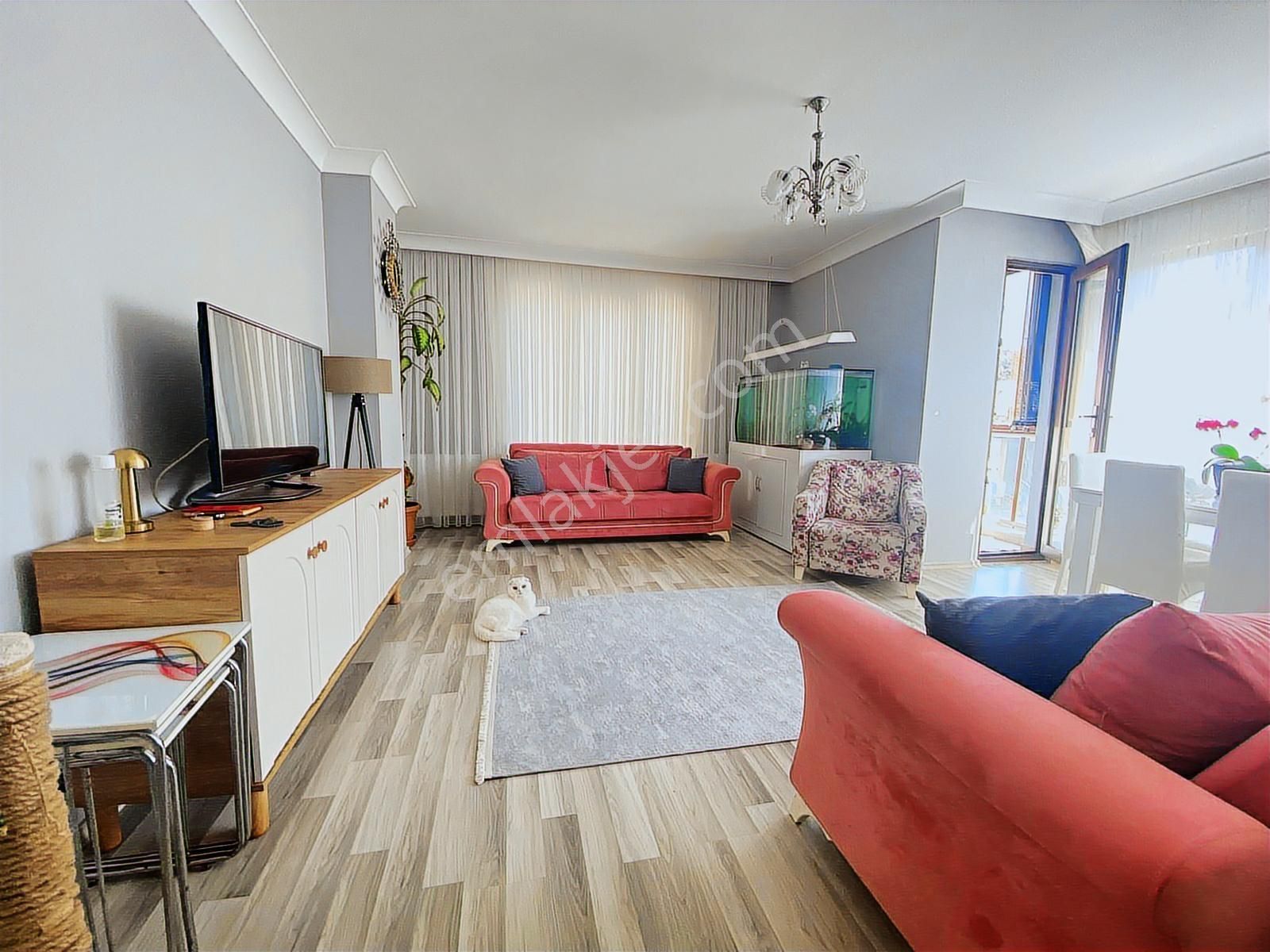 Sultançifliği Mh Sınırsız Kredi Otoparklı Arakat - Görsel 10