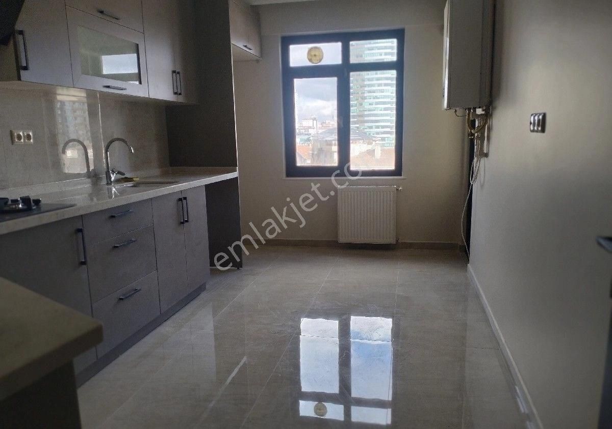 Zeliş Emlak'tan Yenimahalle Dereboyunda Etlik Şehir Hastanesi Yakını 3+1 160m2 İçerisi Sıfır Arakat - Görsel 21