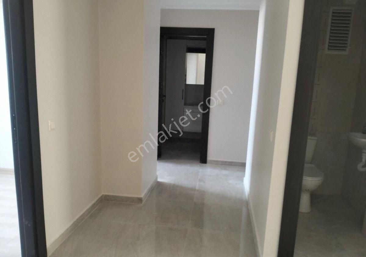 Zeliş Emlak'tan Yenimahalle Dereboyunda Etlik Şehir Hastanesi Yakını 3+1 160m2 İçerisi Sıfır Arakat - Görsel 28