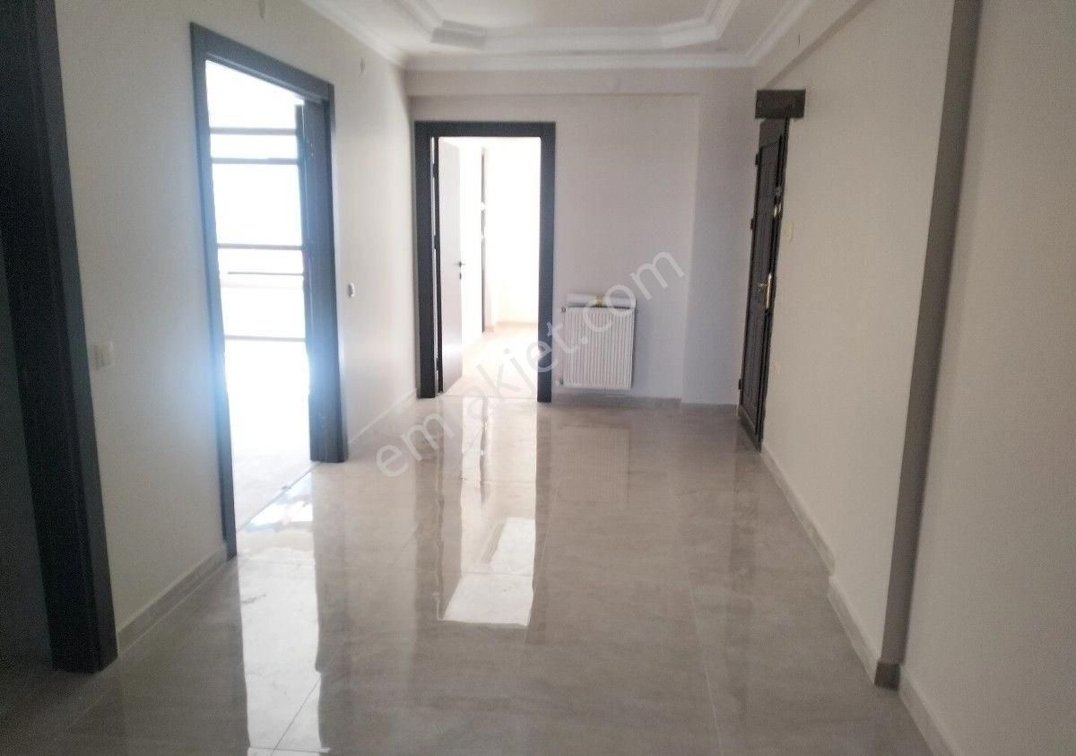 Zeliş Emlak'tan Yenimahalle Dereboyunda Etlik Şehir Hastanesi Yakını 3+1 160m2 İçerisi Sıfır Arakat - Görsel 19