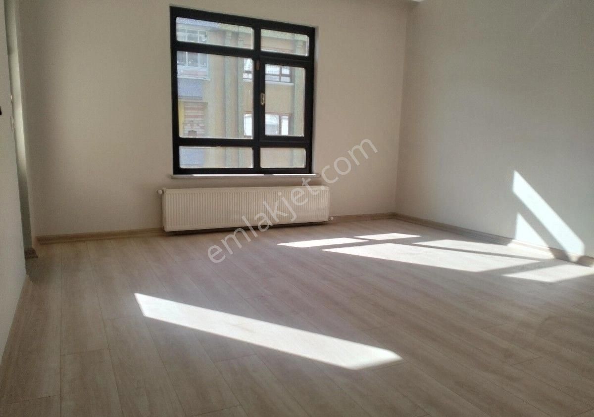 Zeliş Emlak'tan Yenimahalle Dereboyunda Etlik Şehir Hastanesi Yakını 3+1 160m2 İçerisi Sıfır Arakat - Görsel 30